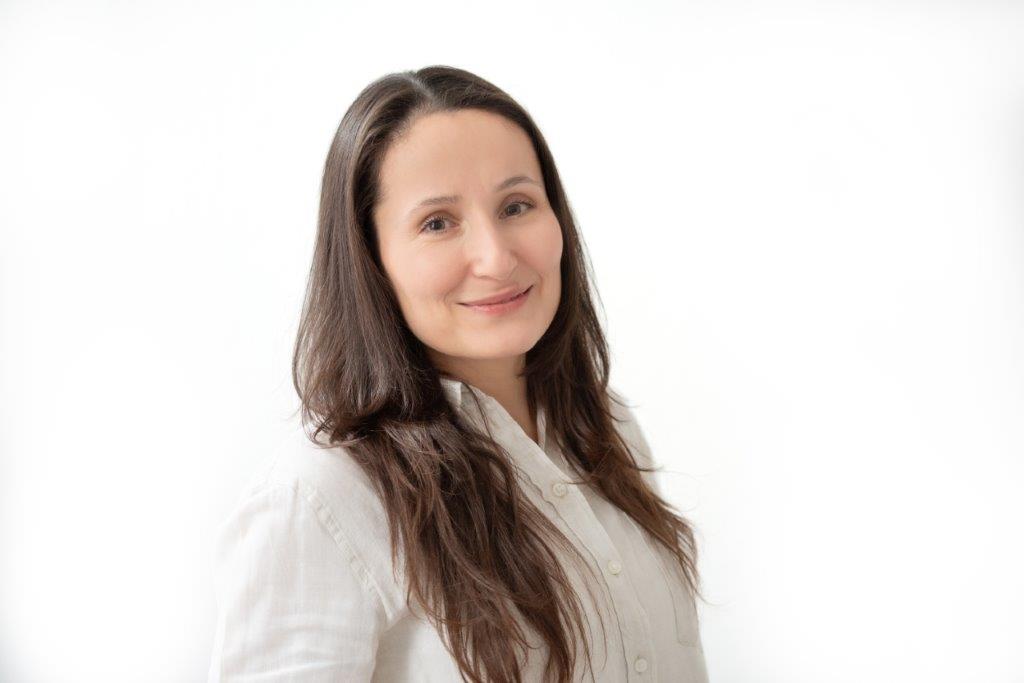Nazife Aydin